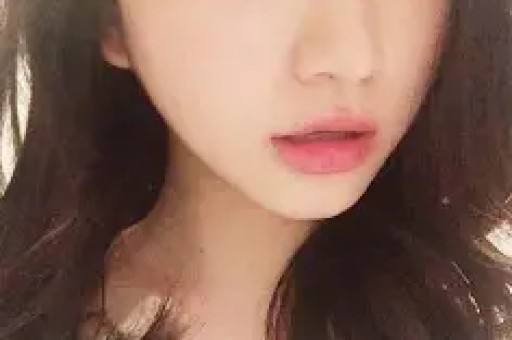 曝胡彦斌女友整容似换脸！鼻子下巴每年不一样原生脸曝光认不出