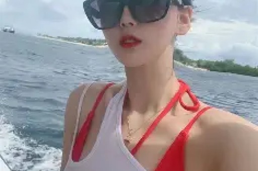 李柯以回应整容嘴比颜值还硬自证名场面笑疯全网